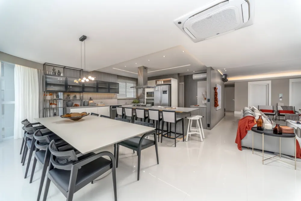 Apartamento para venda no bairro Centro em Balneário Camboriú