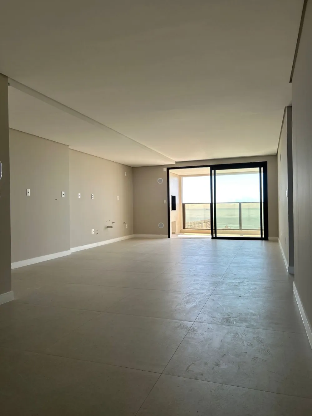 Apartamento para venda no bairro Praia Brava em Itajaí