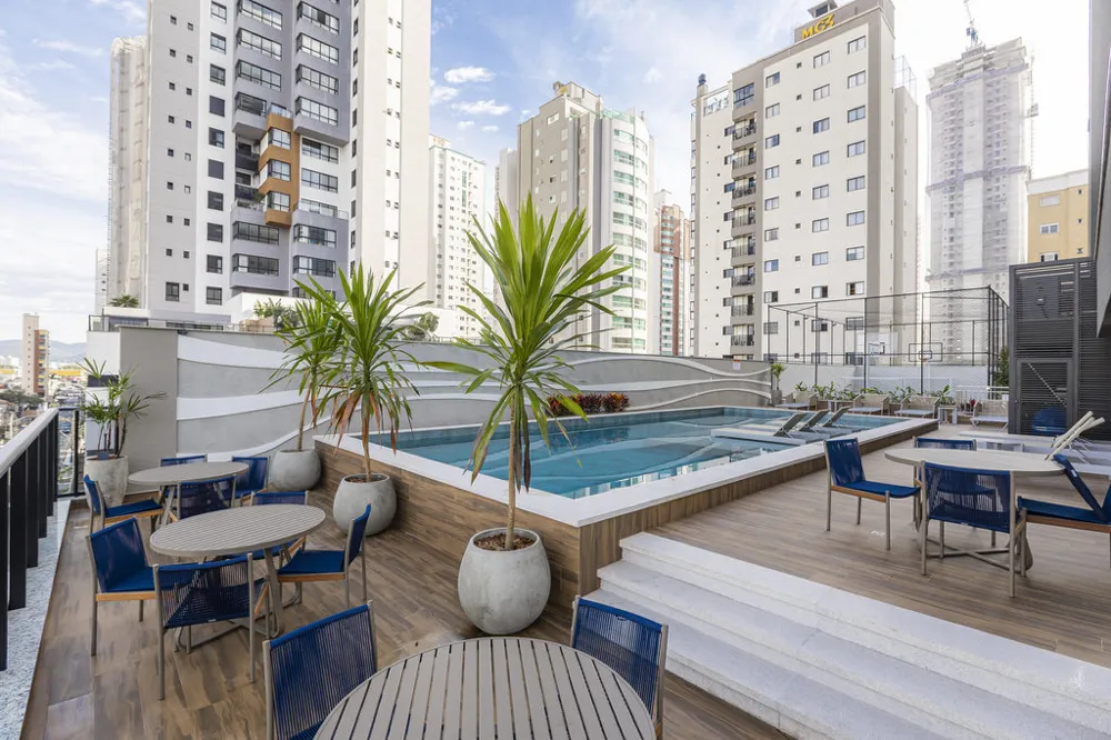 Apartamento para venda no bairro Centro em Balneário Camboriú