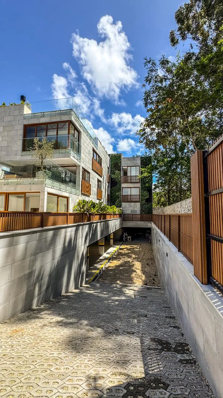 Apartamento para reserva no bairro Praia do Estaleiro em Balneário Camboriú
