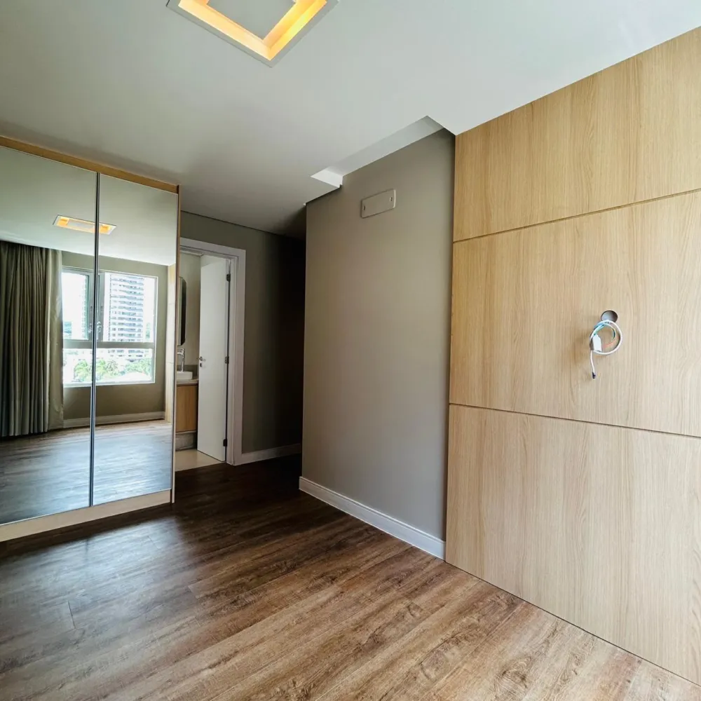 Apartamento para venda no bairro Praia Brava em Itajaí