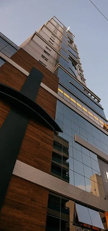 Apartamento para reserva no bairro Centro em Balneário Camboriú
