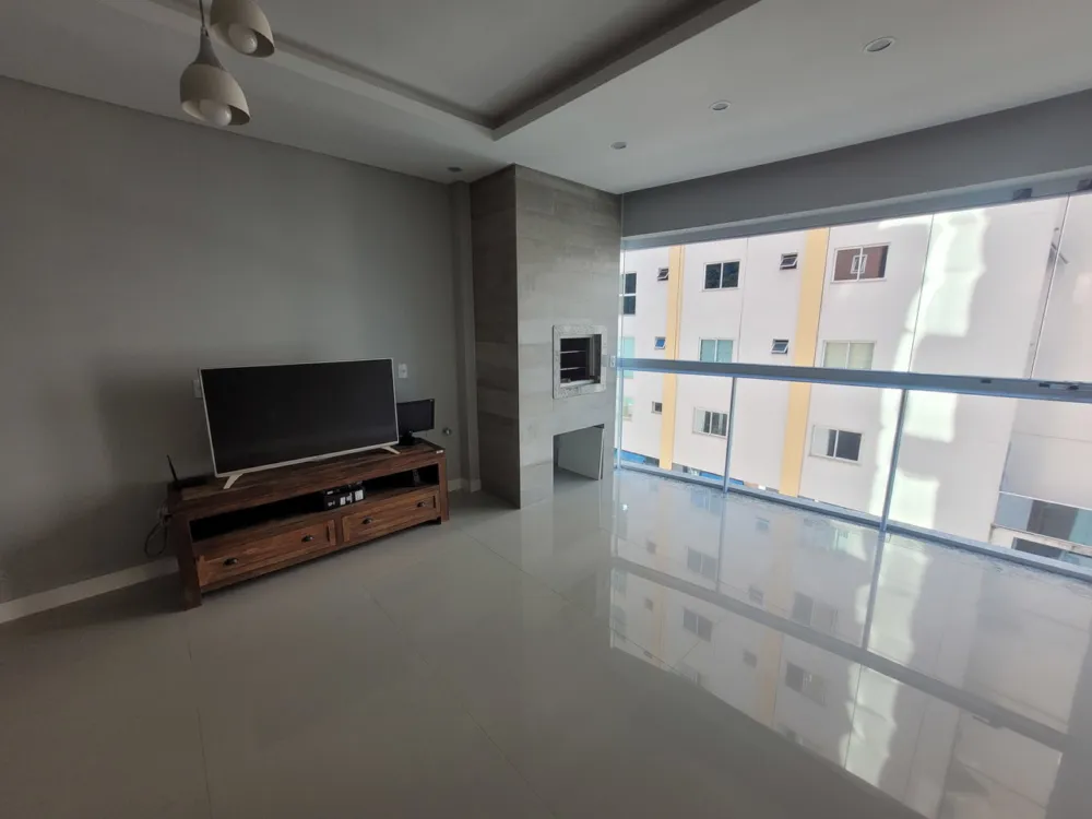 Apartamento para venda no bairro Pioneiros em Balneário Camboriú