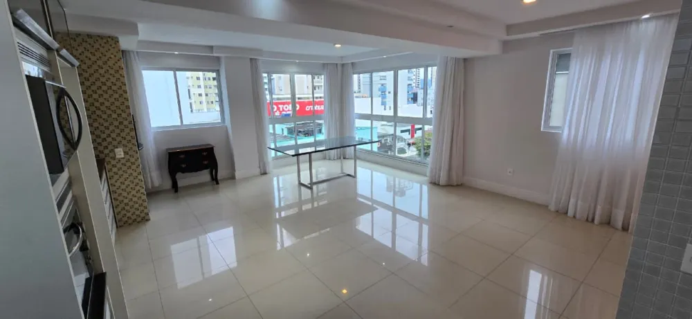 Apartamento para venda no bairro Centro em Balneário Camboriú