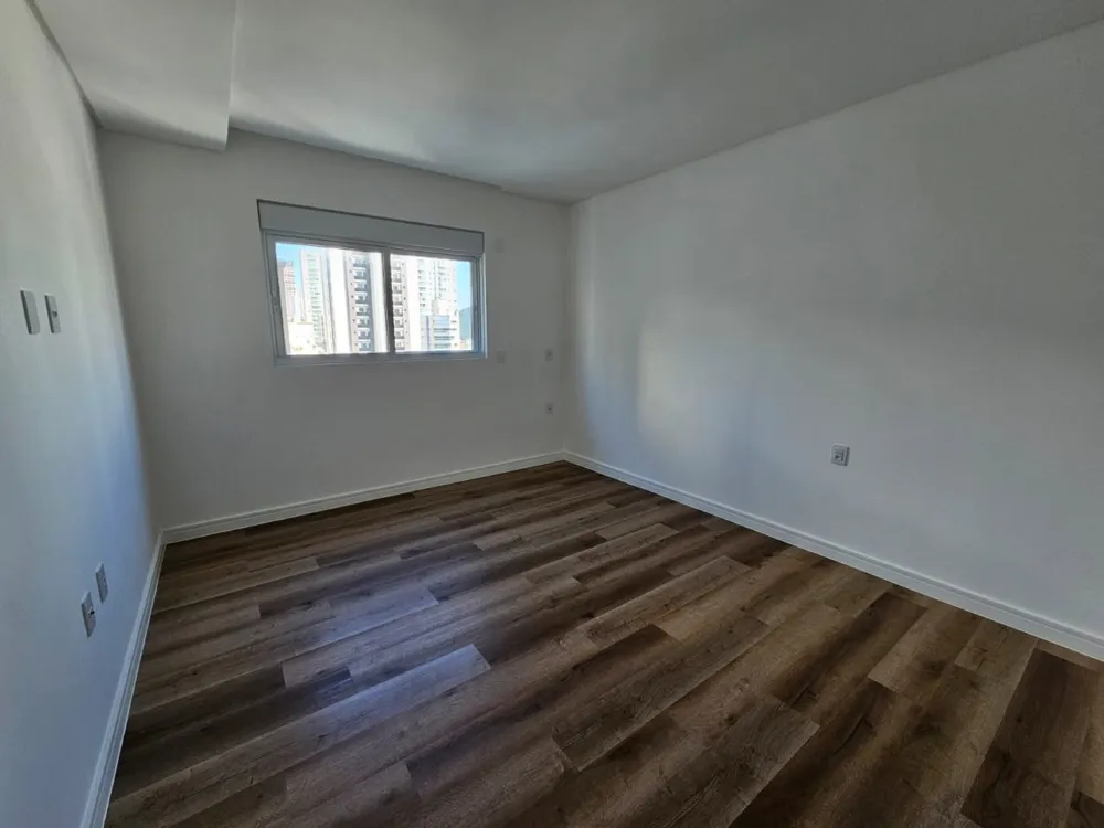 Apartamento para reserva no bairro Centro em Balneário Camboriú