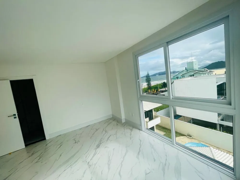 Apartamento para venda no bairro Praia Brava em Itajaí