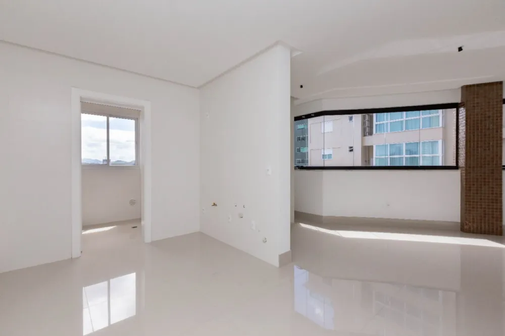 Apartamento para venda no bairro Centro em Balneário Camboriú