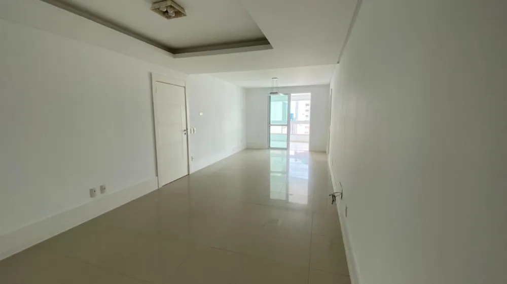 Apartamento para venda no bairro Centro em Balneário Camboriú