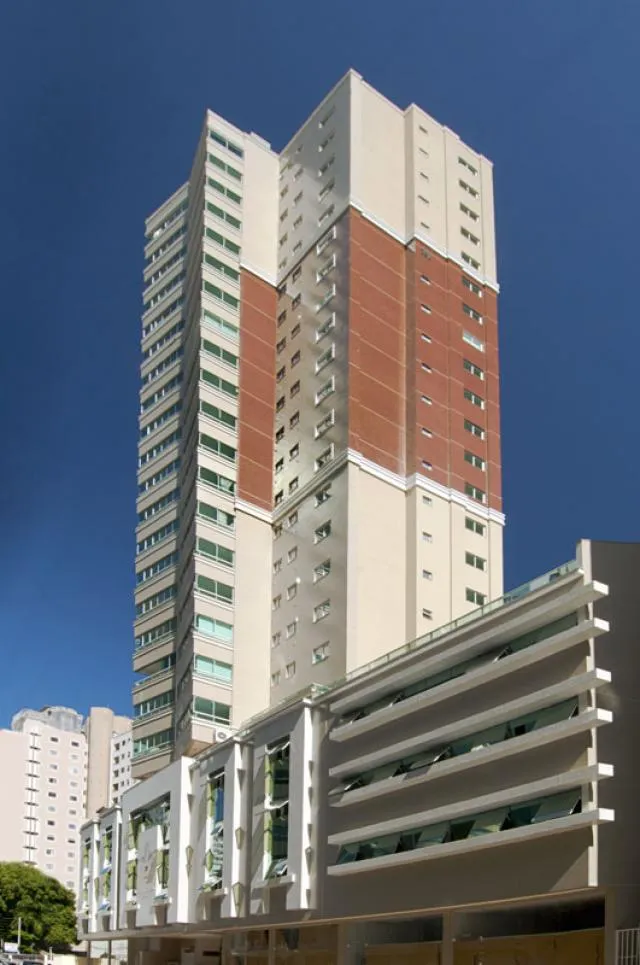 Apto. Diferenciado para venda no bairro Centro em Balneário Camboriú