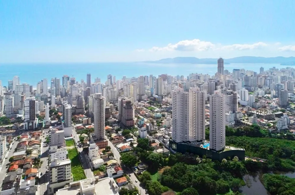 Apartamento para venda no bairro Meia Praia em Itapema