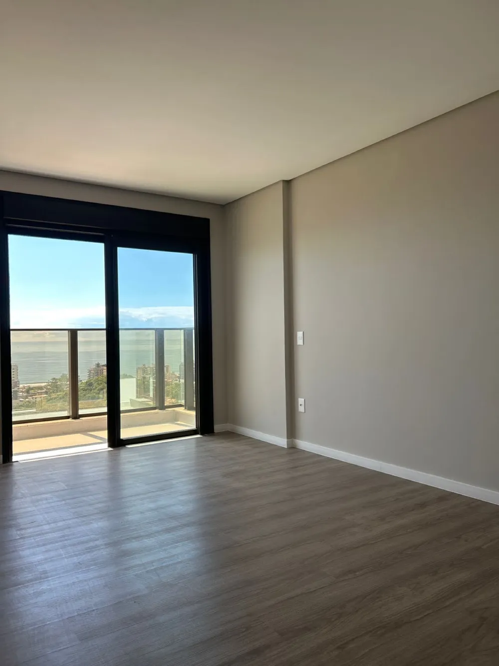 Apartamento para venda no bairro Praia Brava em Itajaí
