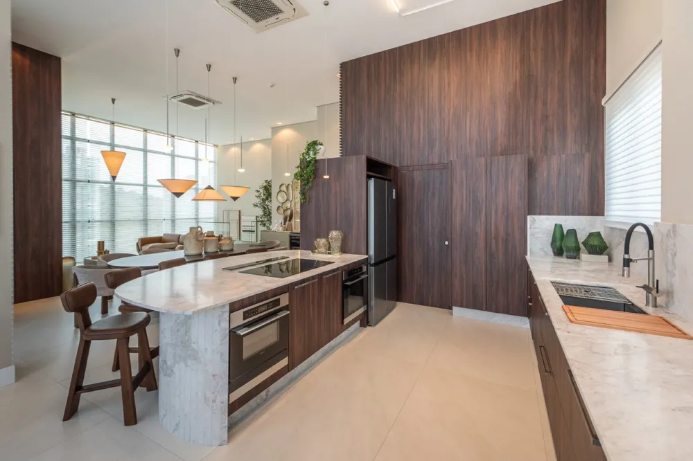 Apto. Cobertura para reserva no bairro Pioneiros em Balneário Camboriú