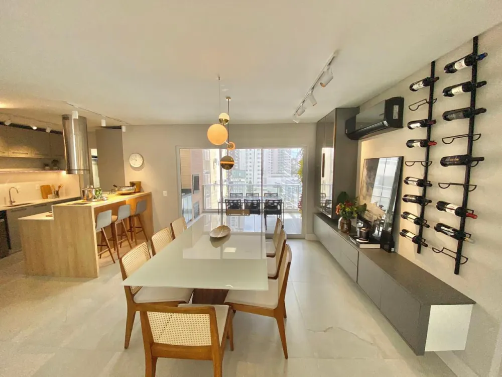 Apartamento 3 quartos para venda no bairro Pioneiros em Balneário Camboriú