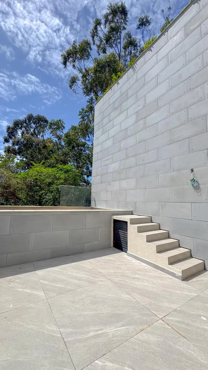 Apartamento para reserva no bairro Praia do Estaleiro em Balneário Camboriú