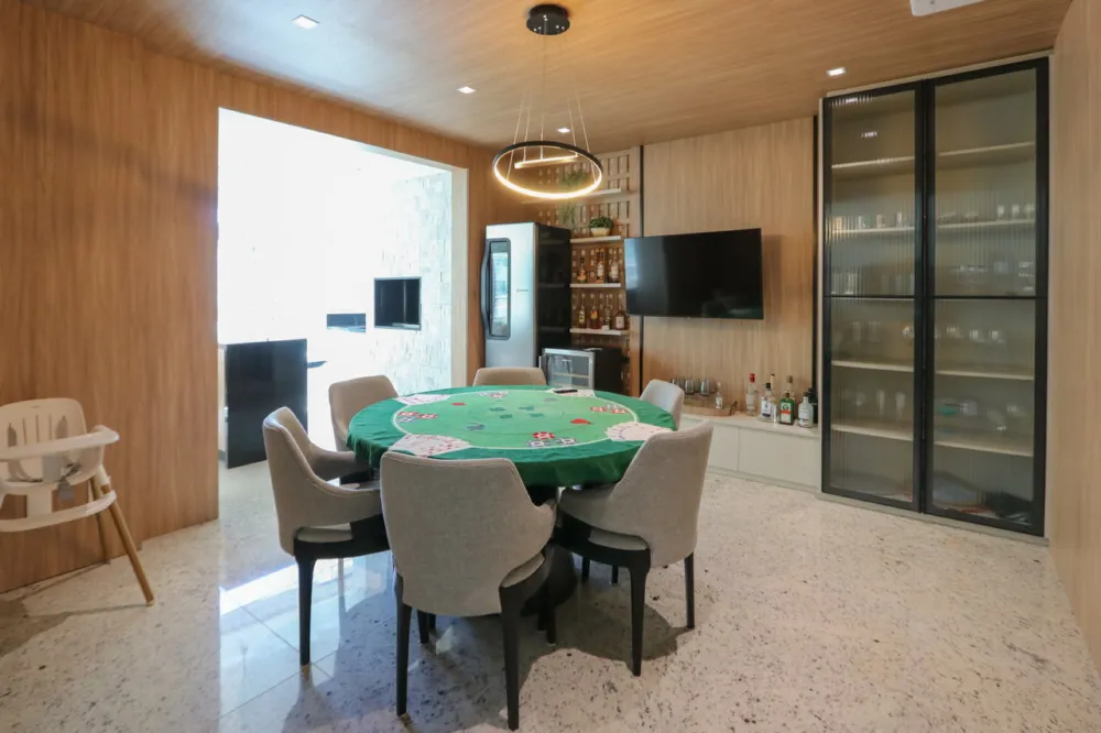 Apartamento 4 quartos para venda no bairro Meia Praia em Itapema