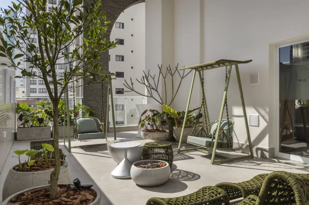 Apto. Decorado 4 quartos para reserva no bairro Centro em Balneário Camboriú