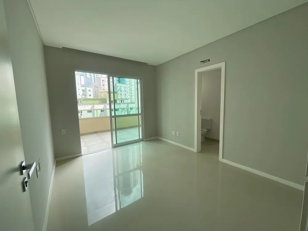 Apto. Diferenciado para venda no bairro Centro em Balneário Camboriú