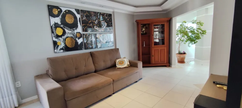 Apartamento para venda no bairro Centro em Balneário Camboriú