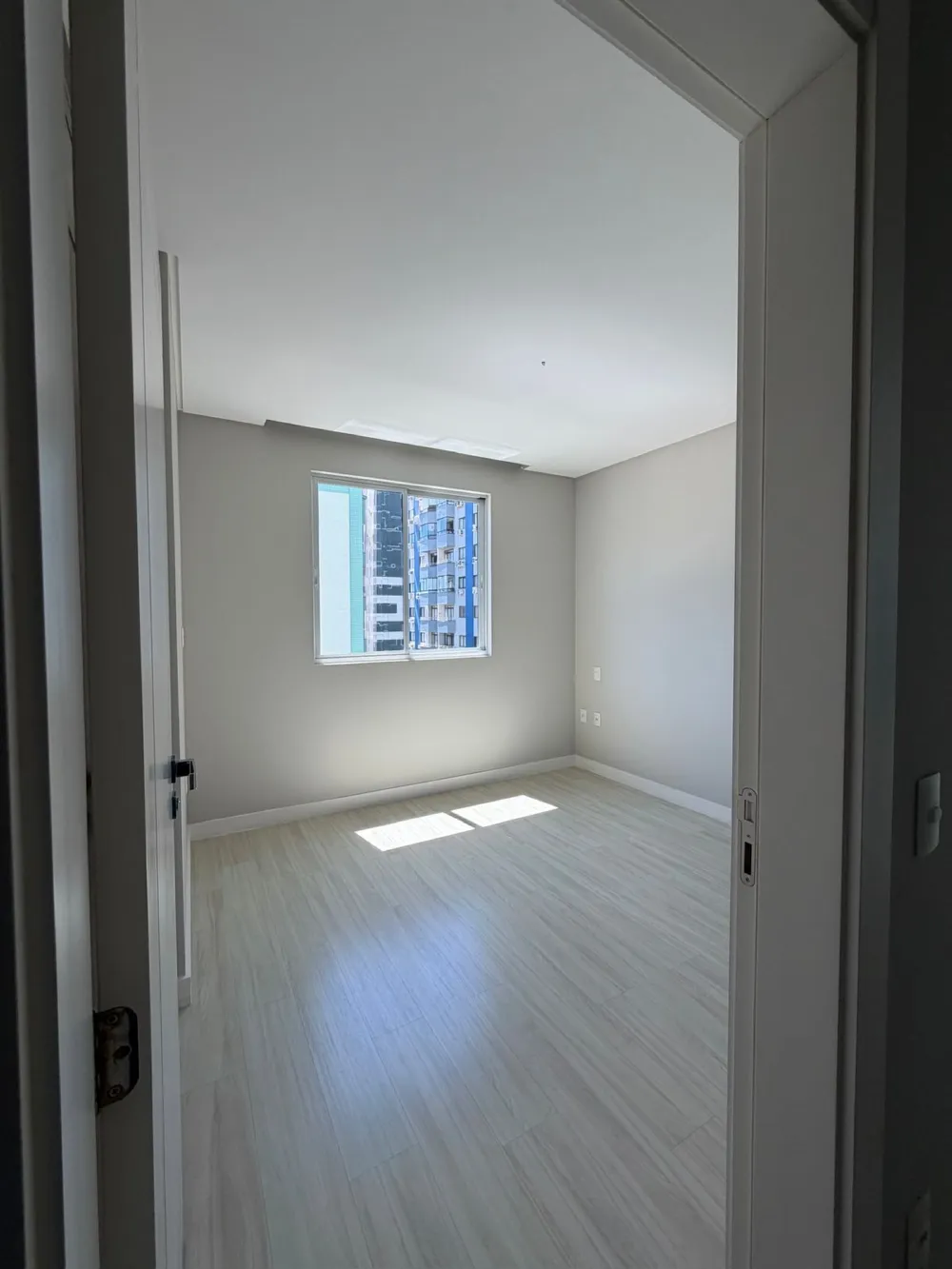 Apartamento para reserva no bairro Centro em Balneário Camboriú