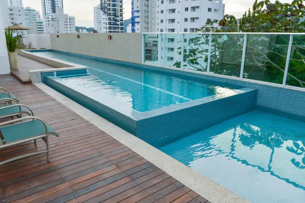 Apartamento para venda no bairro Pioneiros em Balneário Camboriú
