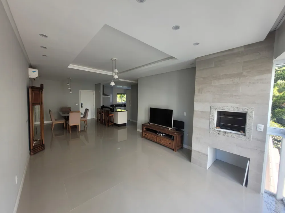 Apartamento para venda no bairro Pioneiros em Balneário Camboriú