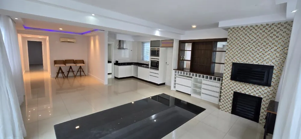 Apartamento para venda no bairro Centro em Balneário Camboriú