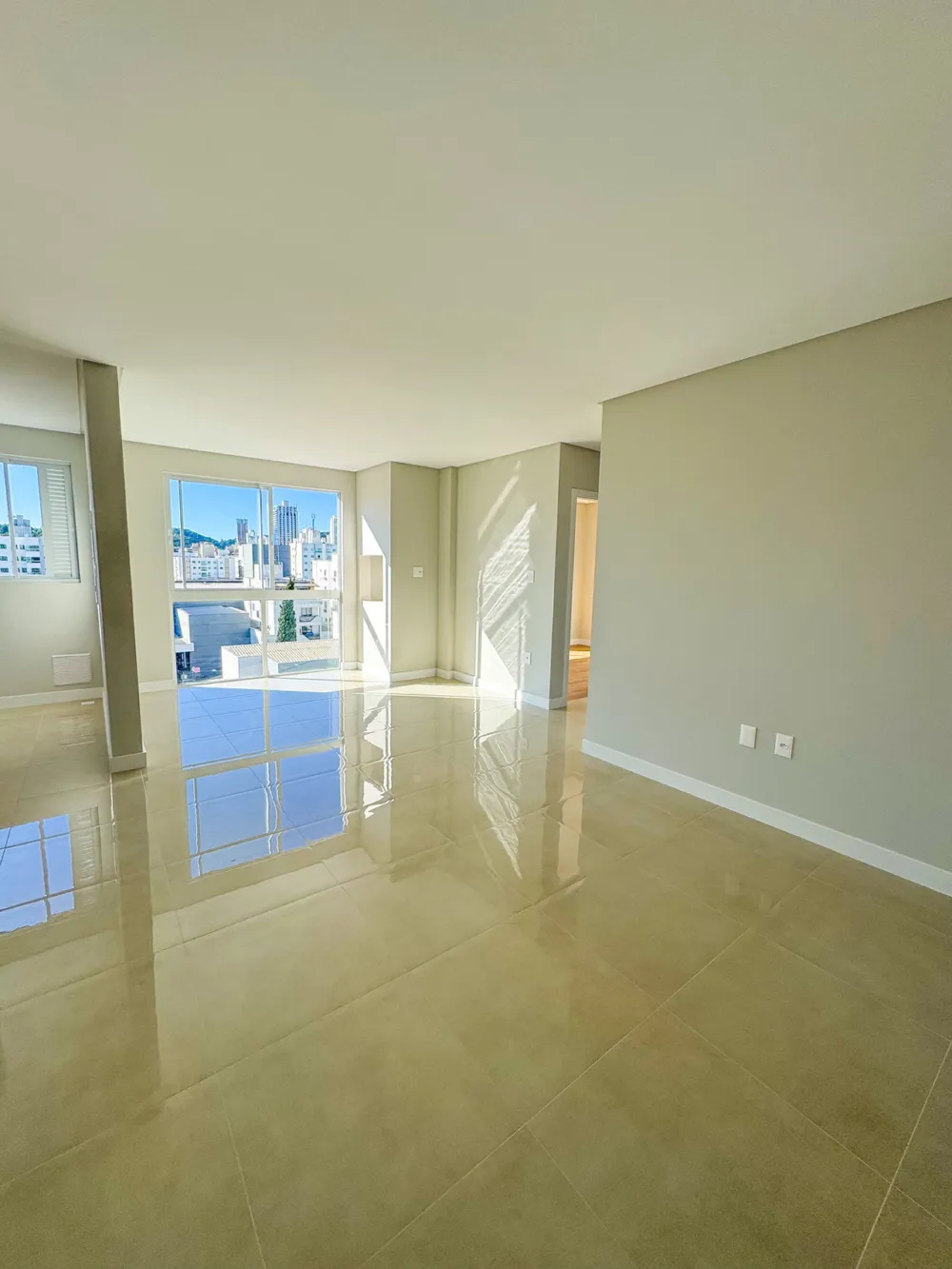 Apartamento para reserva no bairro Nações em Balneário Camboriú