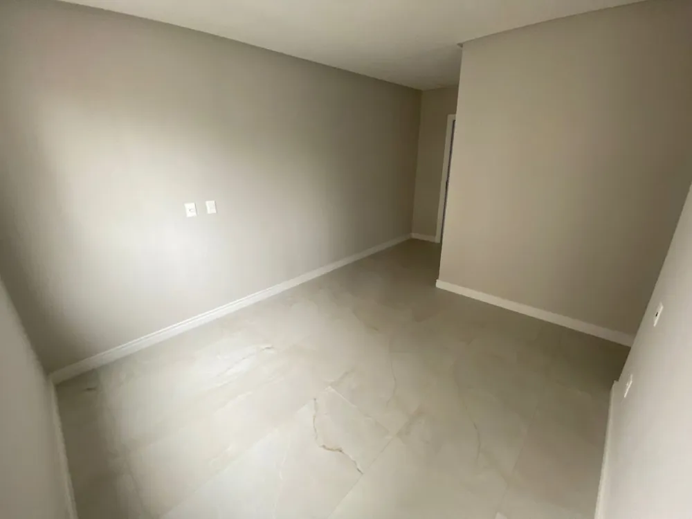 Apartamento 3 quartos para venda no bairro Pioneiros em Balneário Camboriú