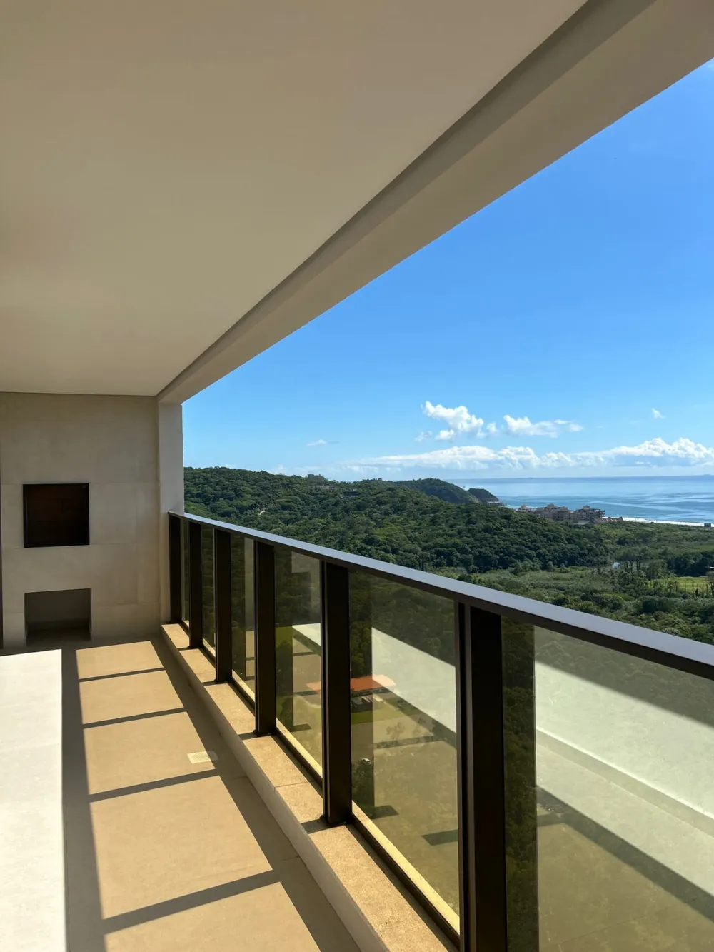 Apartamento para venda no bairro Praia Brava em Itajaí