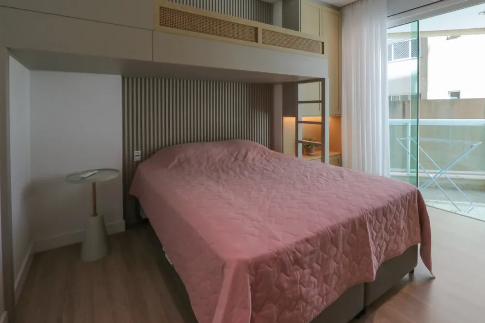Apartamento 4 quartos para venda no bairro Meia Praia em Itapema