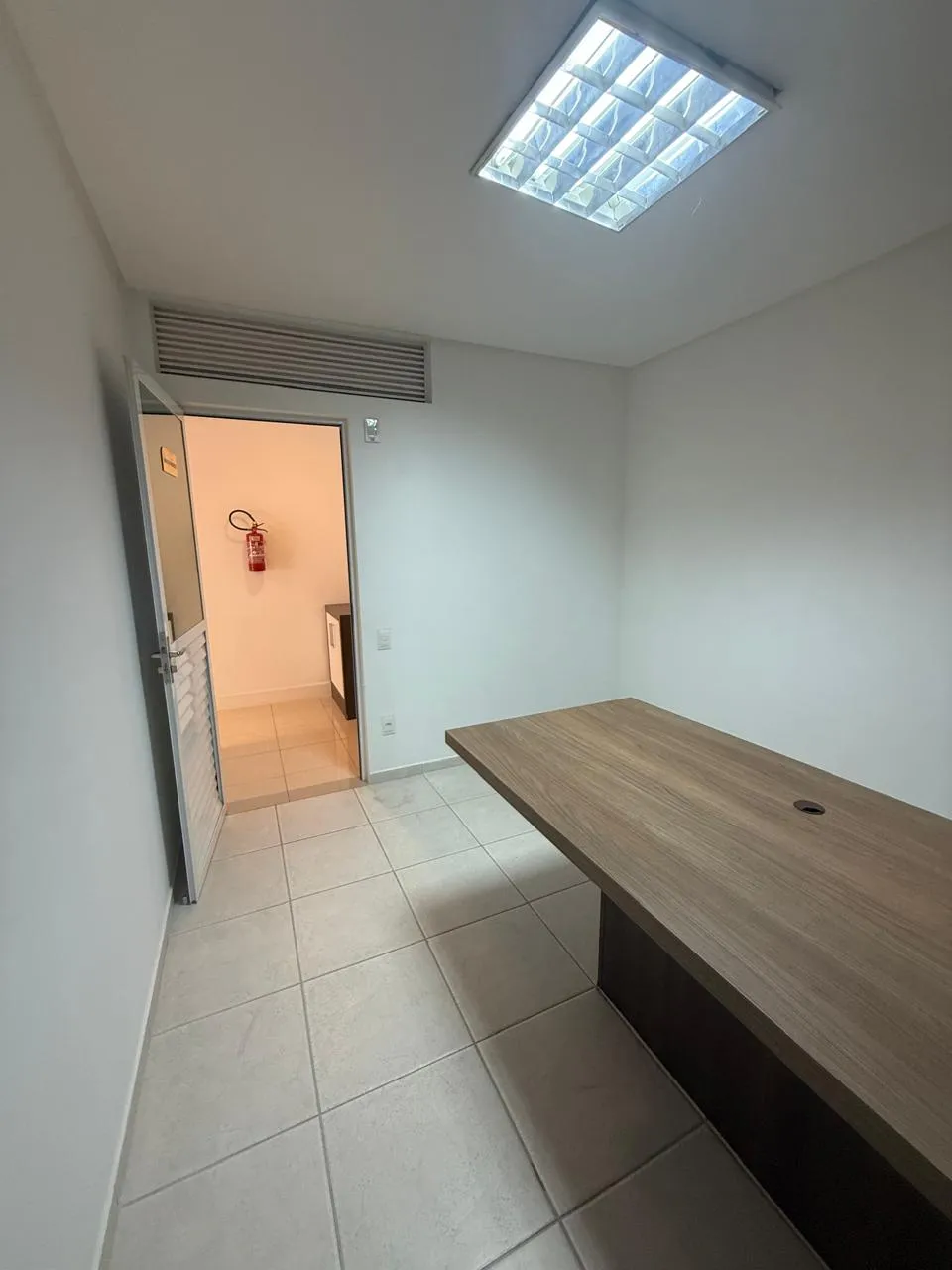 Sala comercial para venda no bairro Centro em Balneário Camboriú