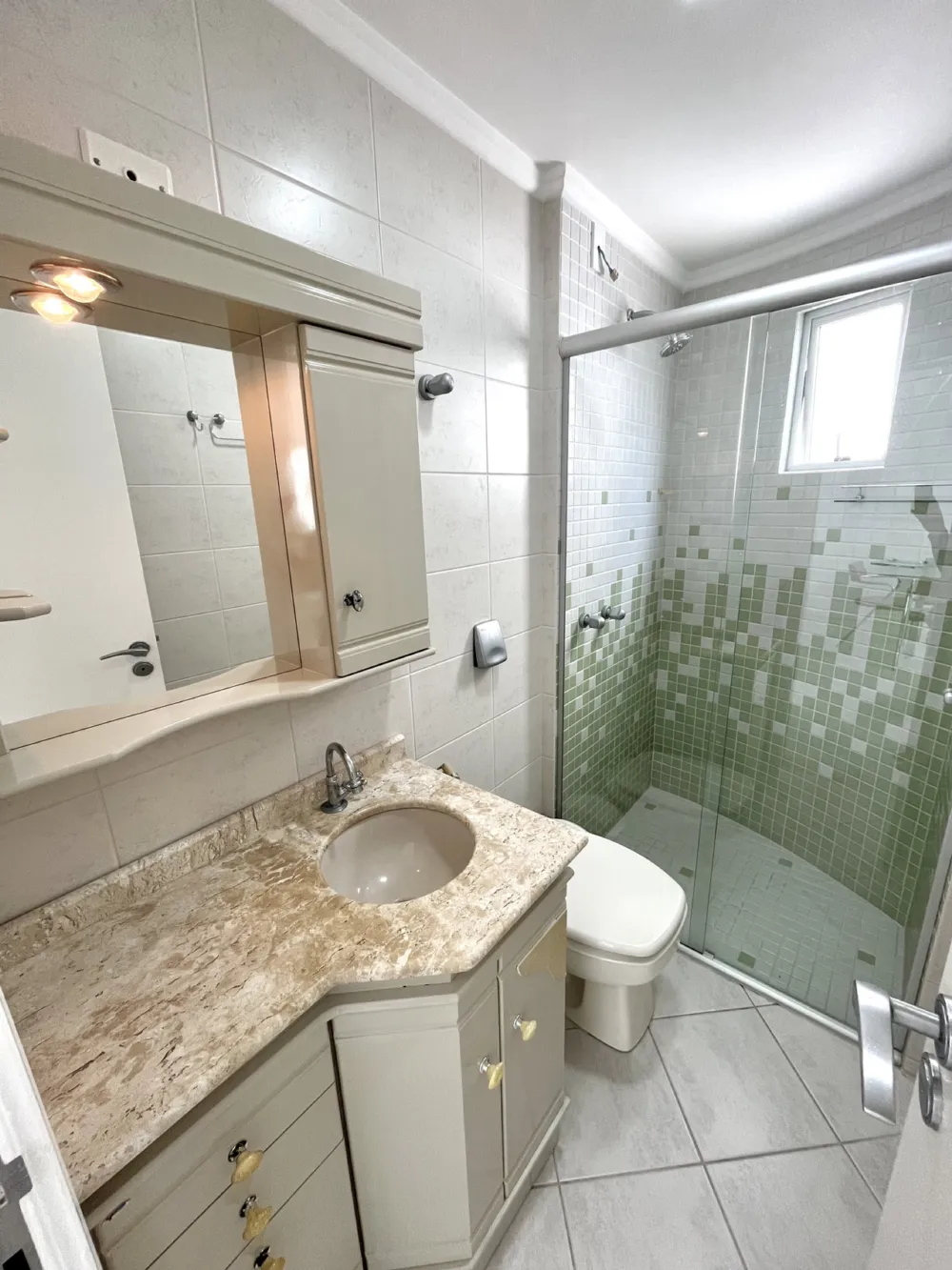 Apartamento para venda no bairro Centro em Balneário Camboriú