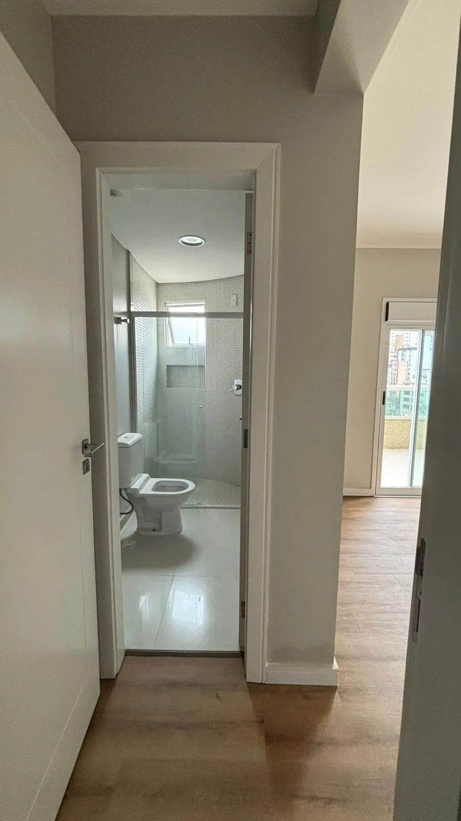 Apto Diferenciado para reserva no bairro Barra Sul em Balneário Camboriú