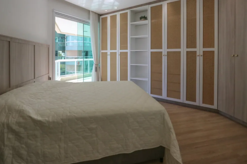 Apartamento 4 quartos para venda no bairro Meia Praia em Itapema