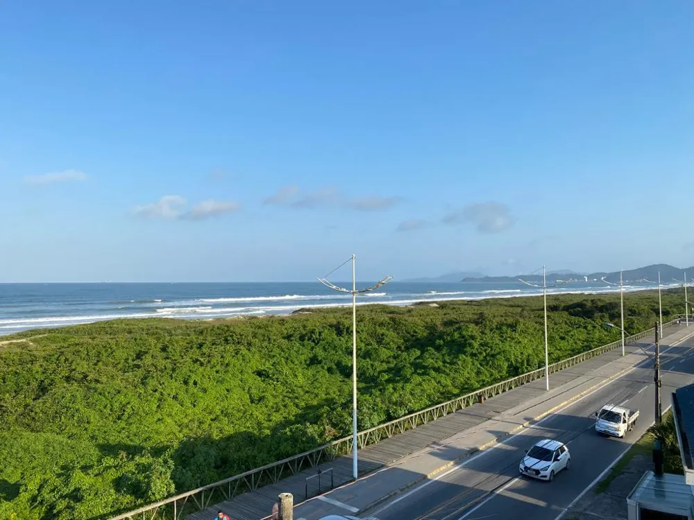 Casa para venda no bairro Meia Praia em Navegantes