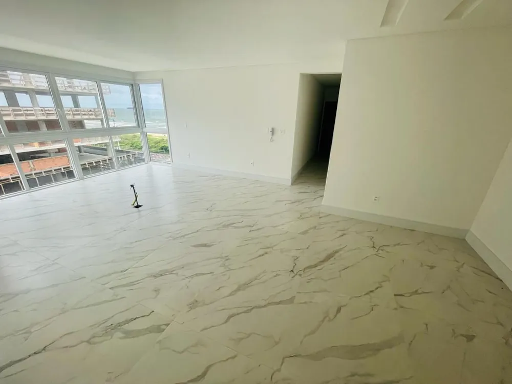 Apartamento para venda no bairro Praia Brava em Itajaí
