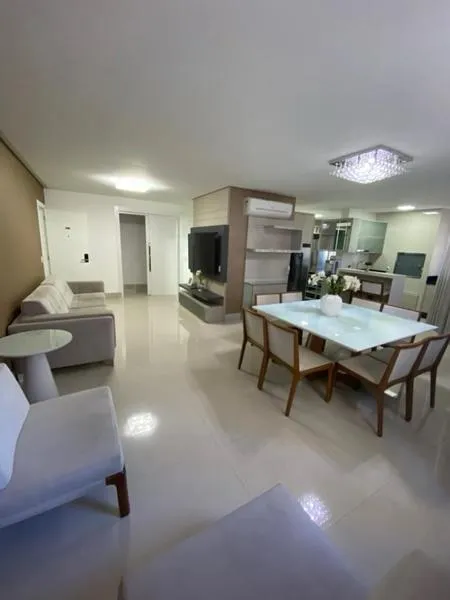 Apartamento para venda no bairro Centro em Balneário Camboriú