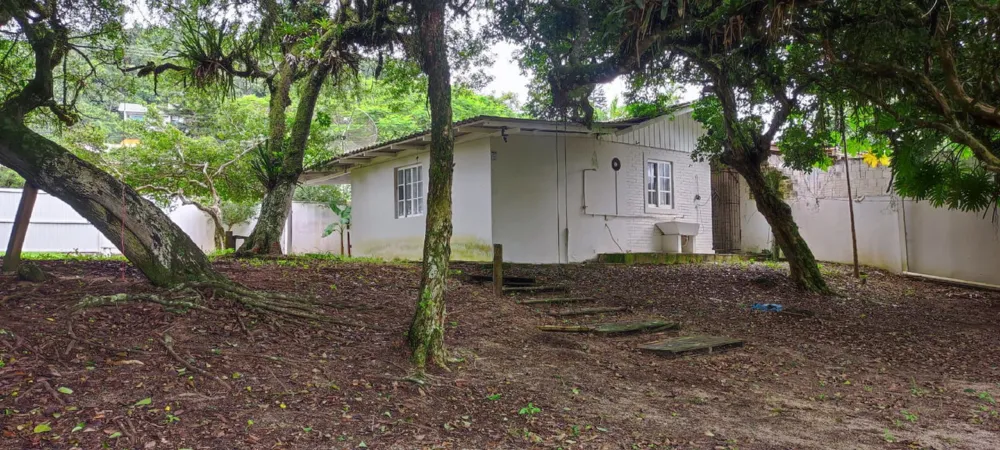 Terreno para venda no bairro Estaleiro Grande em Balneário Camboriú