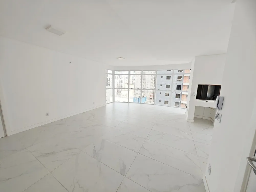 Apartamento para reserva no bairro Centro em Balneário Camboriú