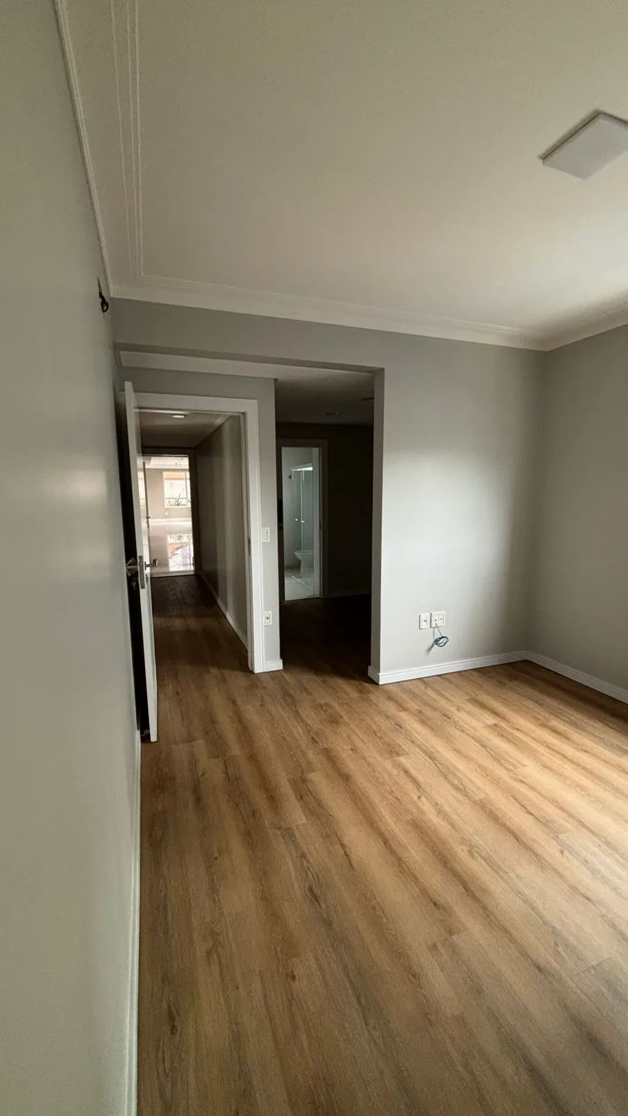 Apto Diferenciado para reserva no bairro Barra Sul em Balneário Camboriú