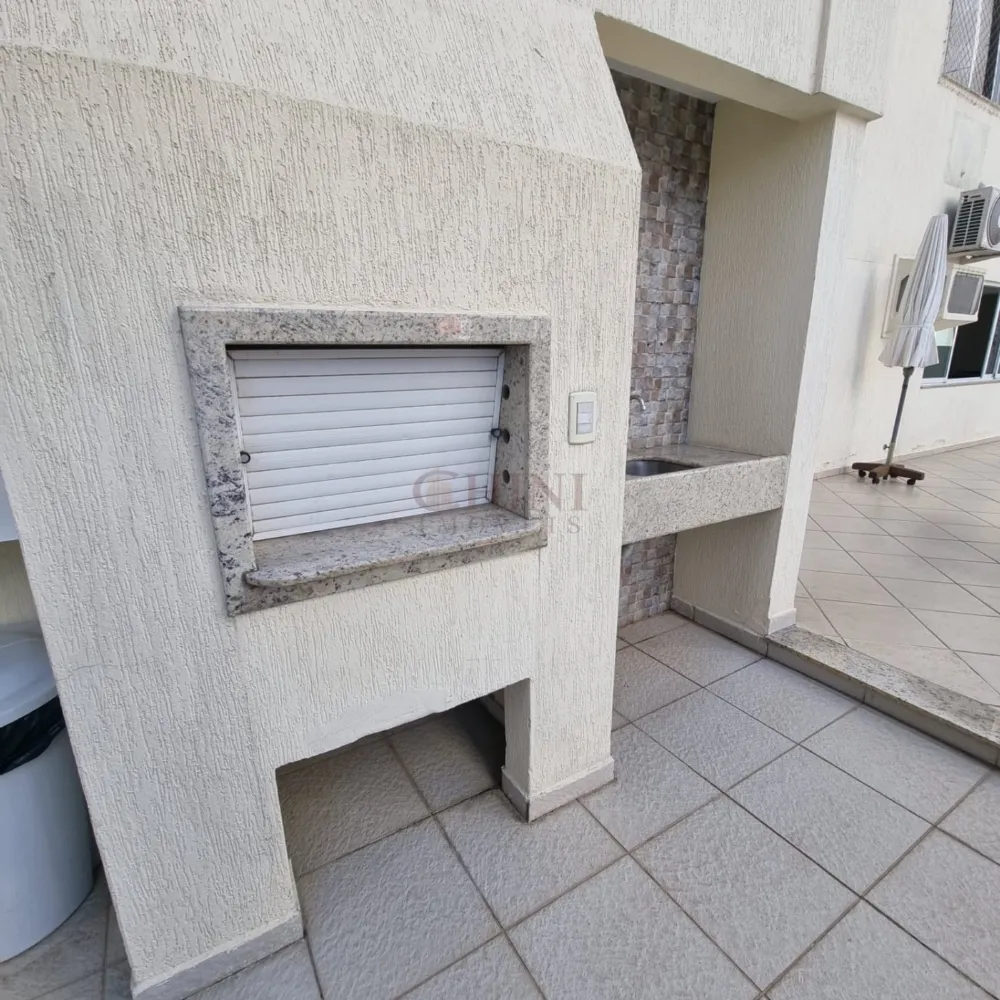 APARTAMENTO A VENDA NO CENTRO DE BALNEARIO CAMBORIU 