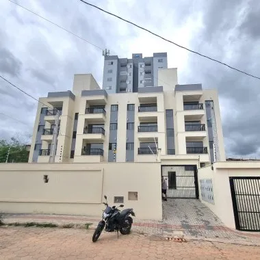 APARTAMENTO DOIS   DORMITORIO  SENDO UMA SUITE EM CAMBORIU TABULEIRO 