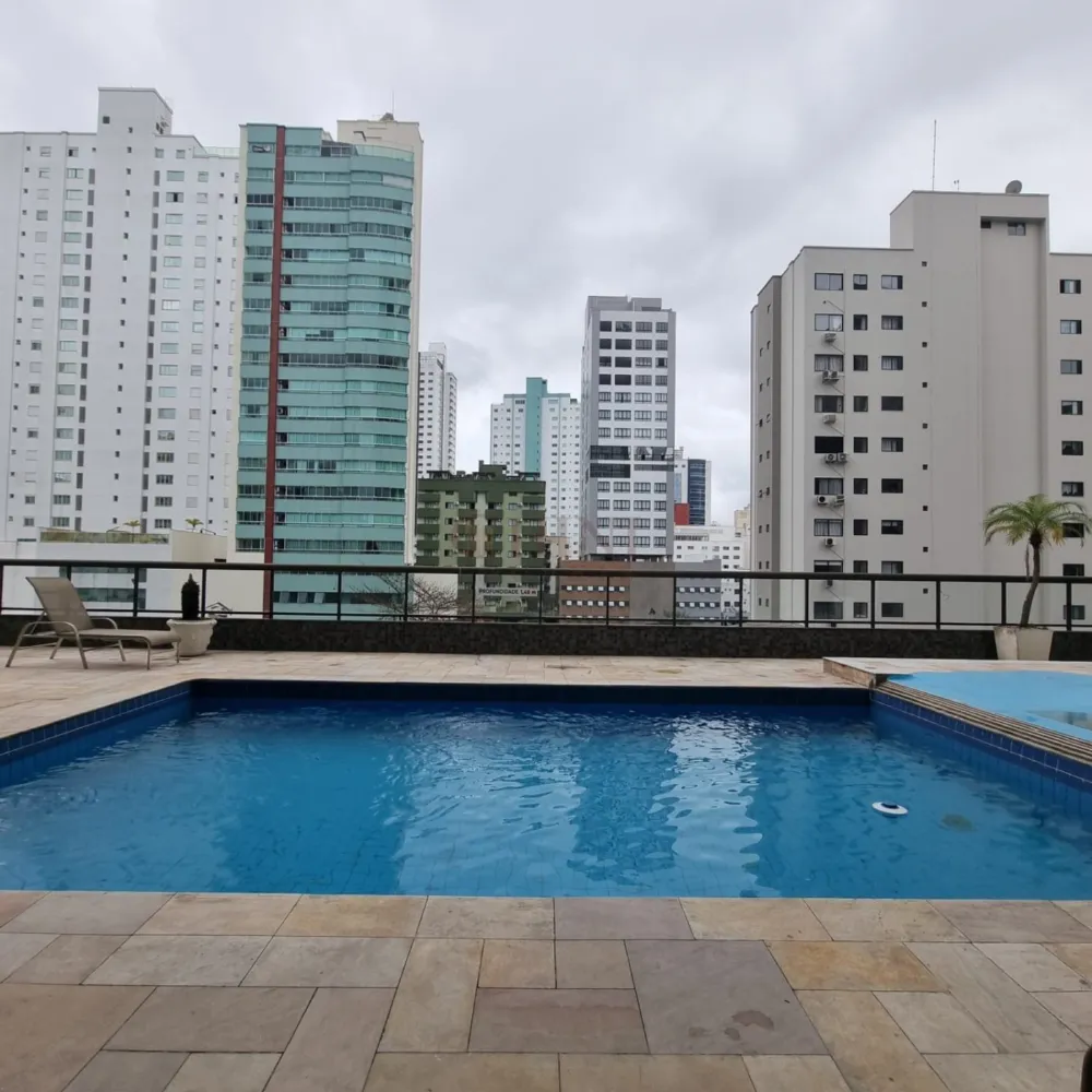 APARTAMENTO TIPO ESTUDIO PARA VENDA NO CENTRO DE BALNEÁRIO CAMBORIU 