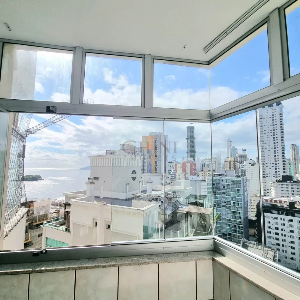 Apartamento 3 quartos para Venda no bairro Centro em Balneário Camboriú