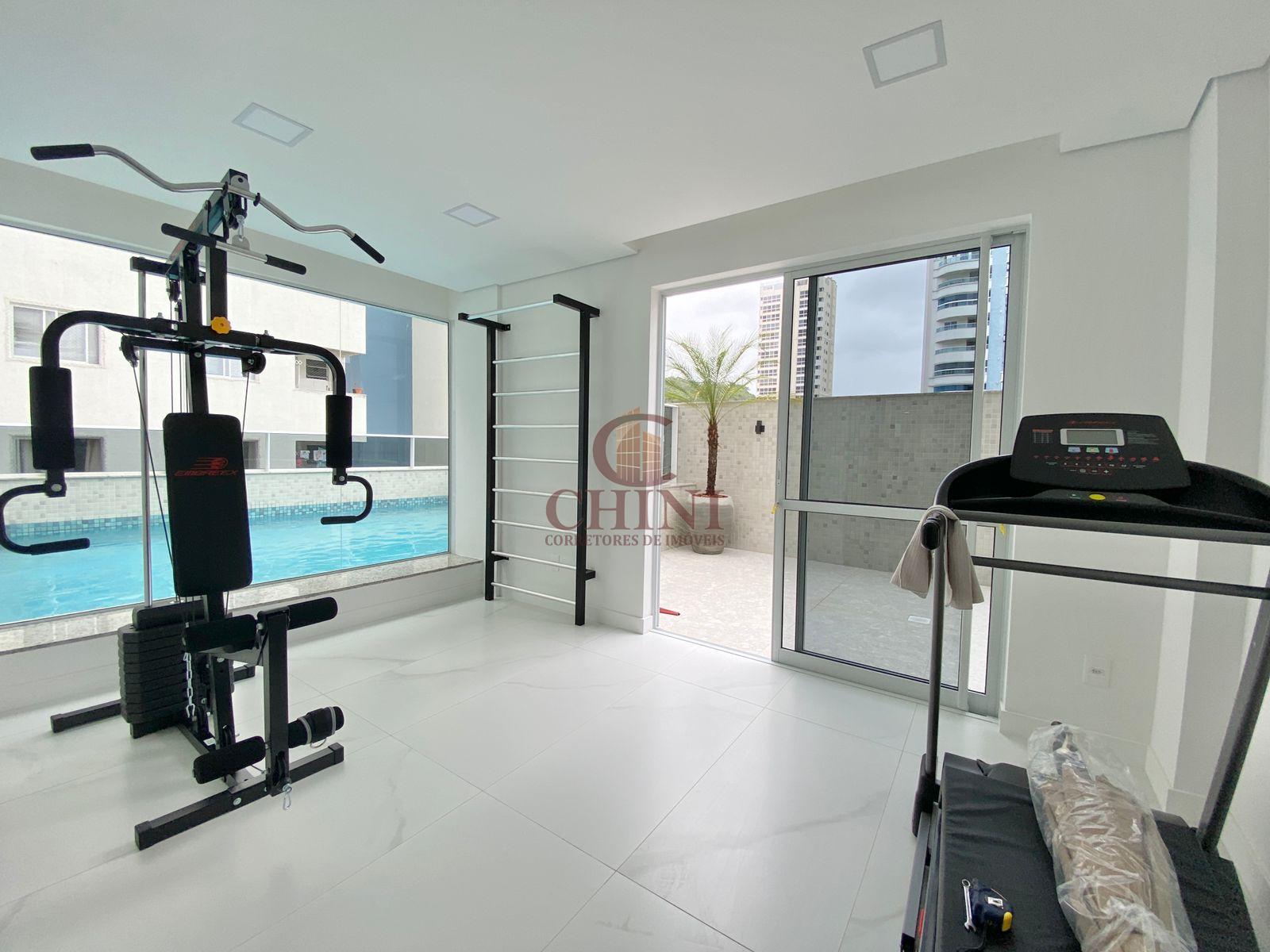 FINAMENTE MOBILIADO DECORADO 