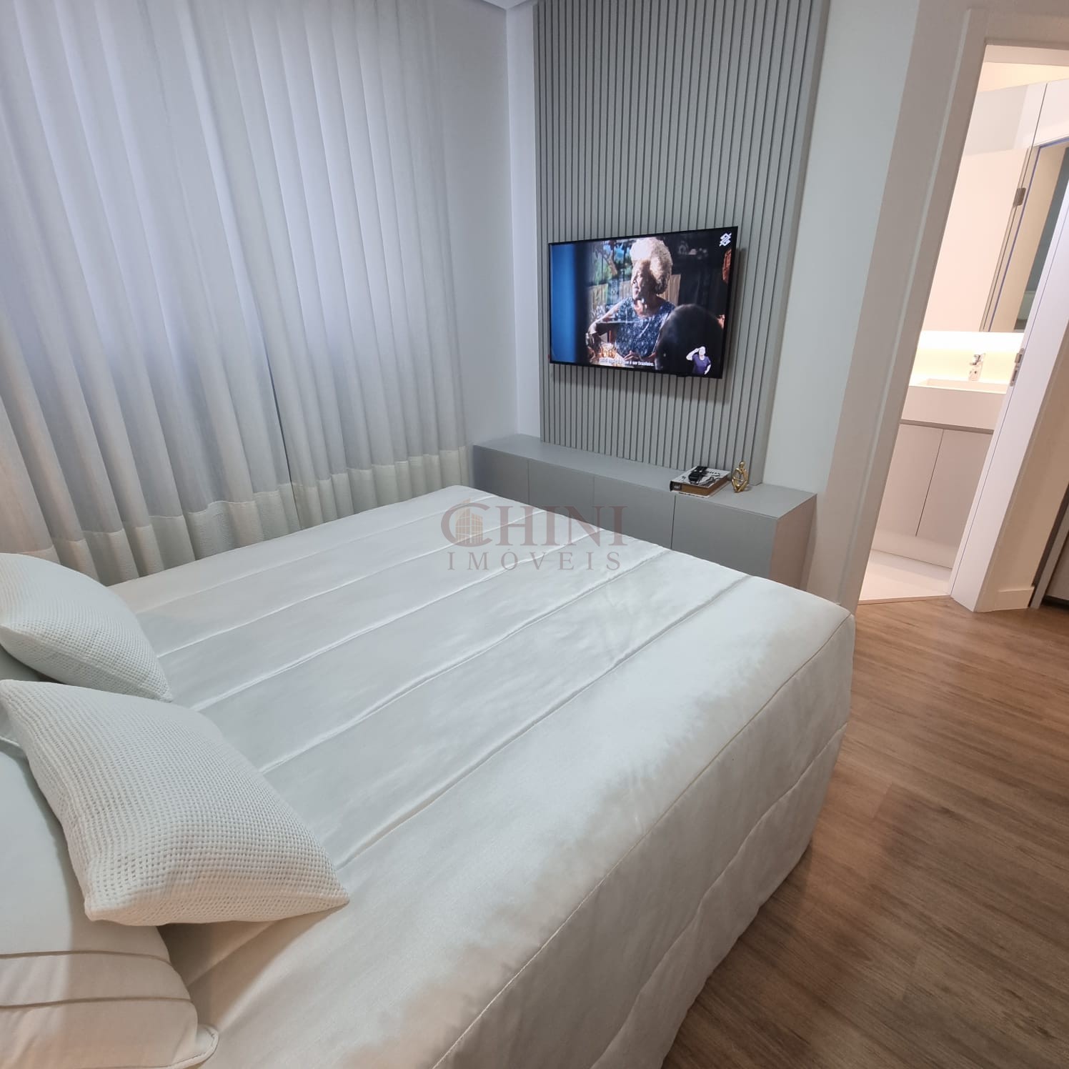 FINAMENTE MOBILIADO DECORADO 