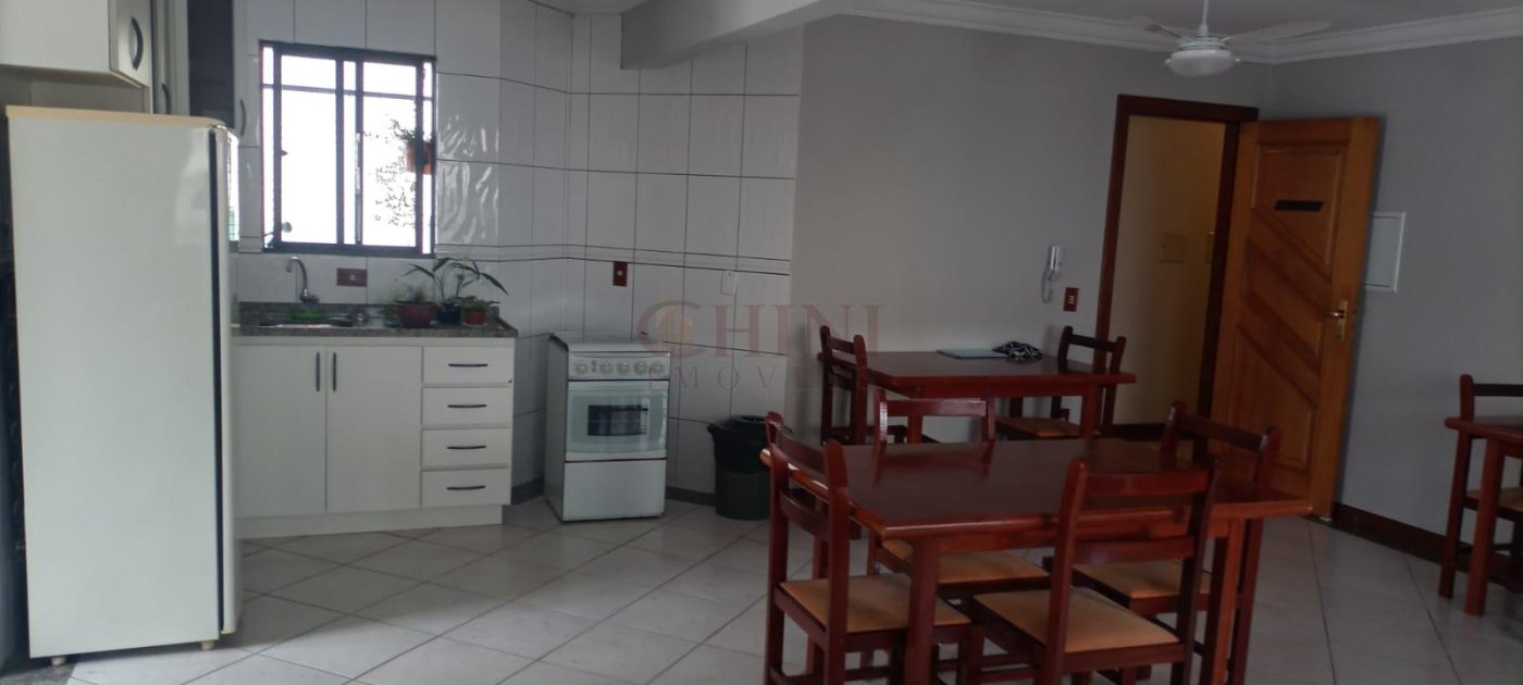 APARTAMENTO TRES DOMITORIOS NO CENTRO 