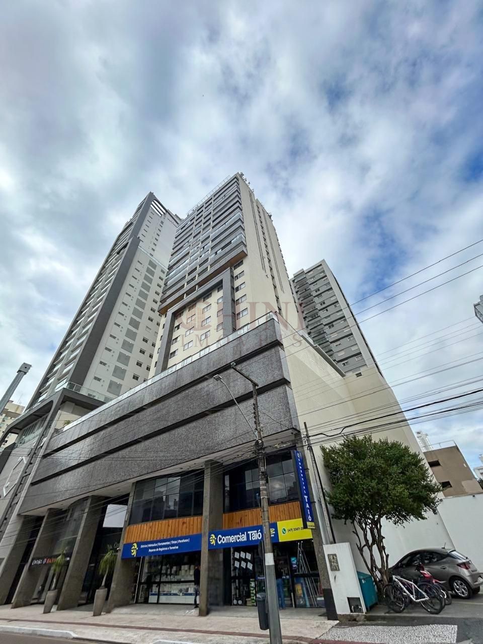 Apartamento, 2 quartos, 77 m² - Foto 2