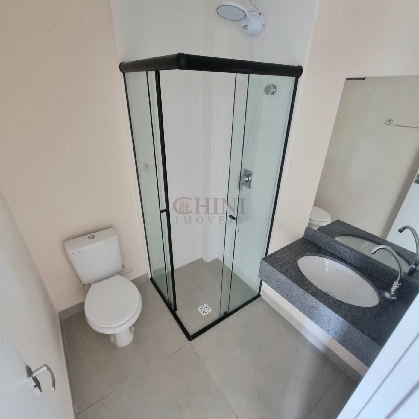 APARTAMENTO DOIS   DORMITORIO  SENDO UMA SUITE EM CAMBORIU TABULEIRO 