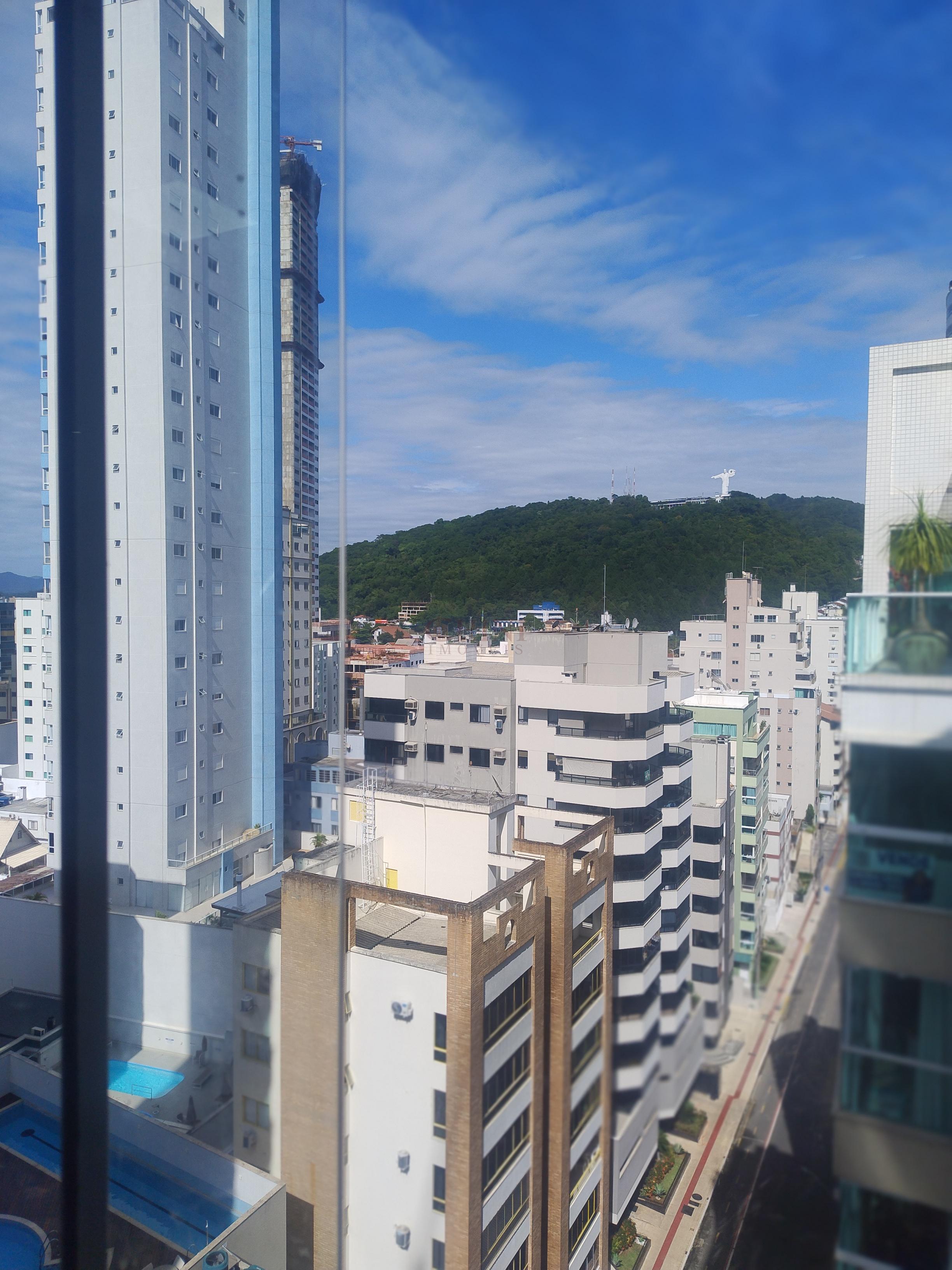 Apartamento 2 quartos para Locação Anual no bairro Centro em Balneário Camboriú